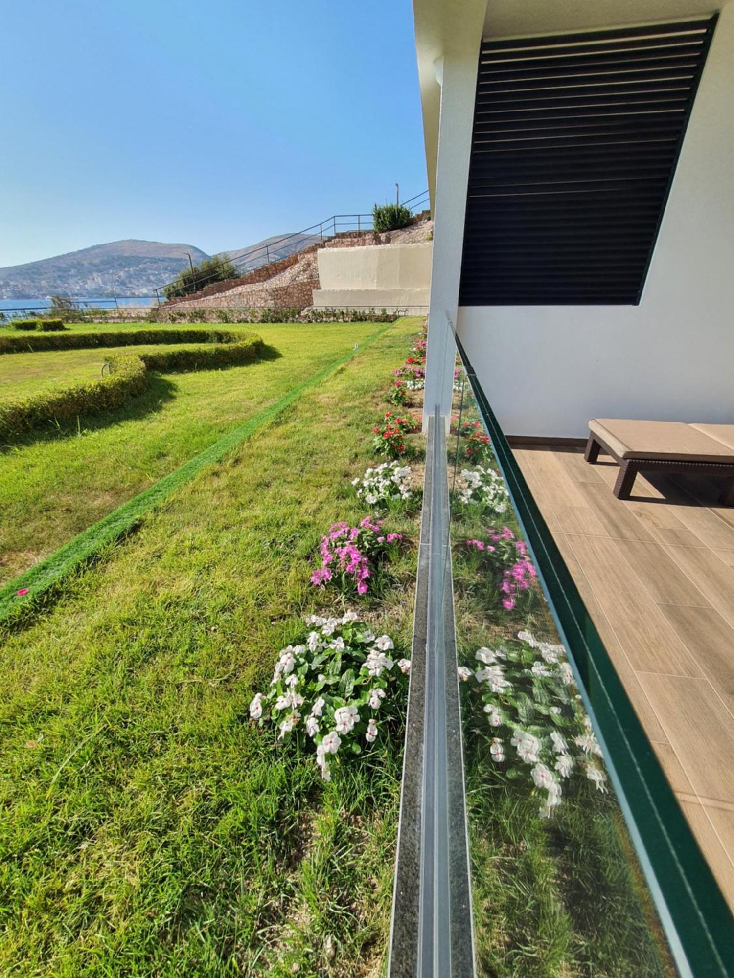 Lookout Apartments 2 Sarandë Exterior foto